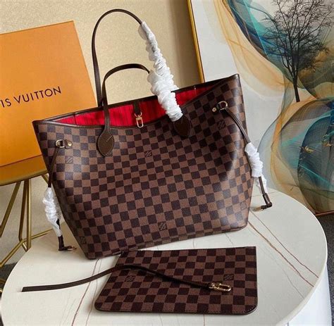 replica louis vuitton bolsas|Louis Vuitton bolsas pre owned.